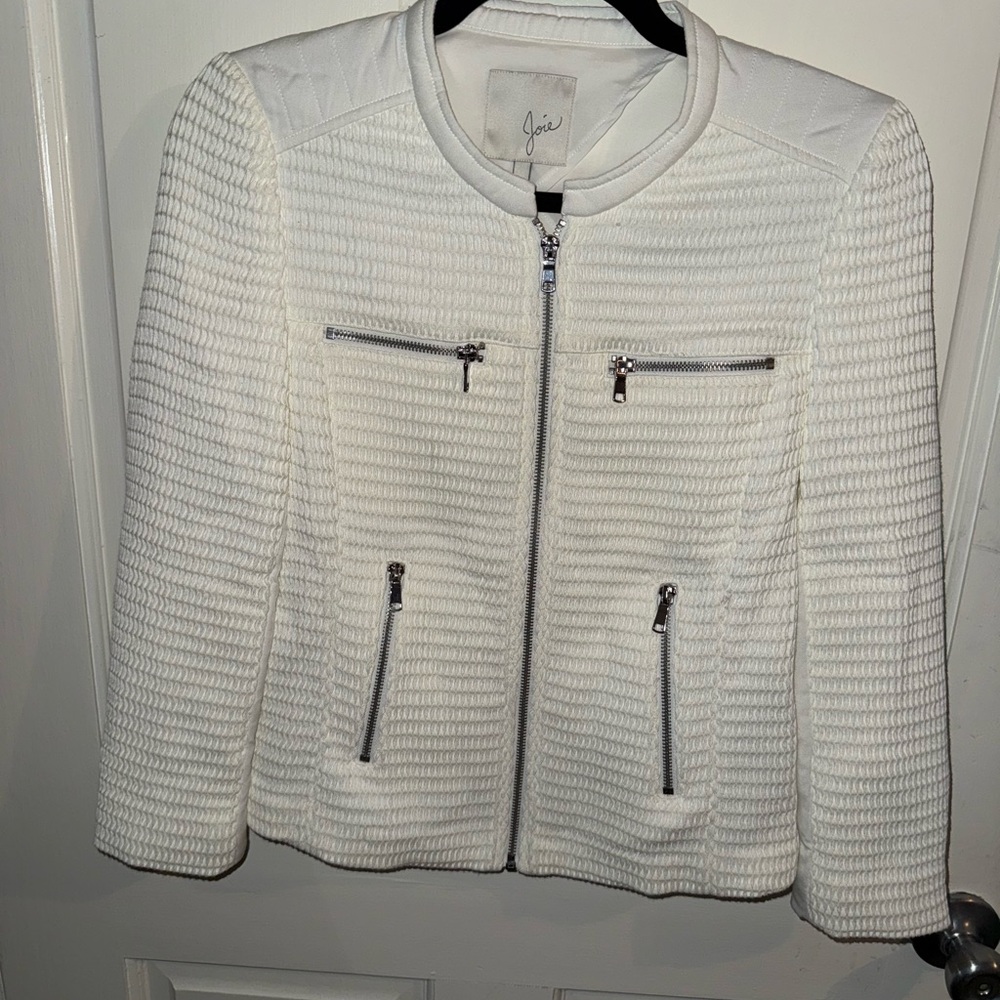 Joie White Structured Blazer with Textured Design